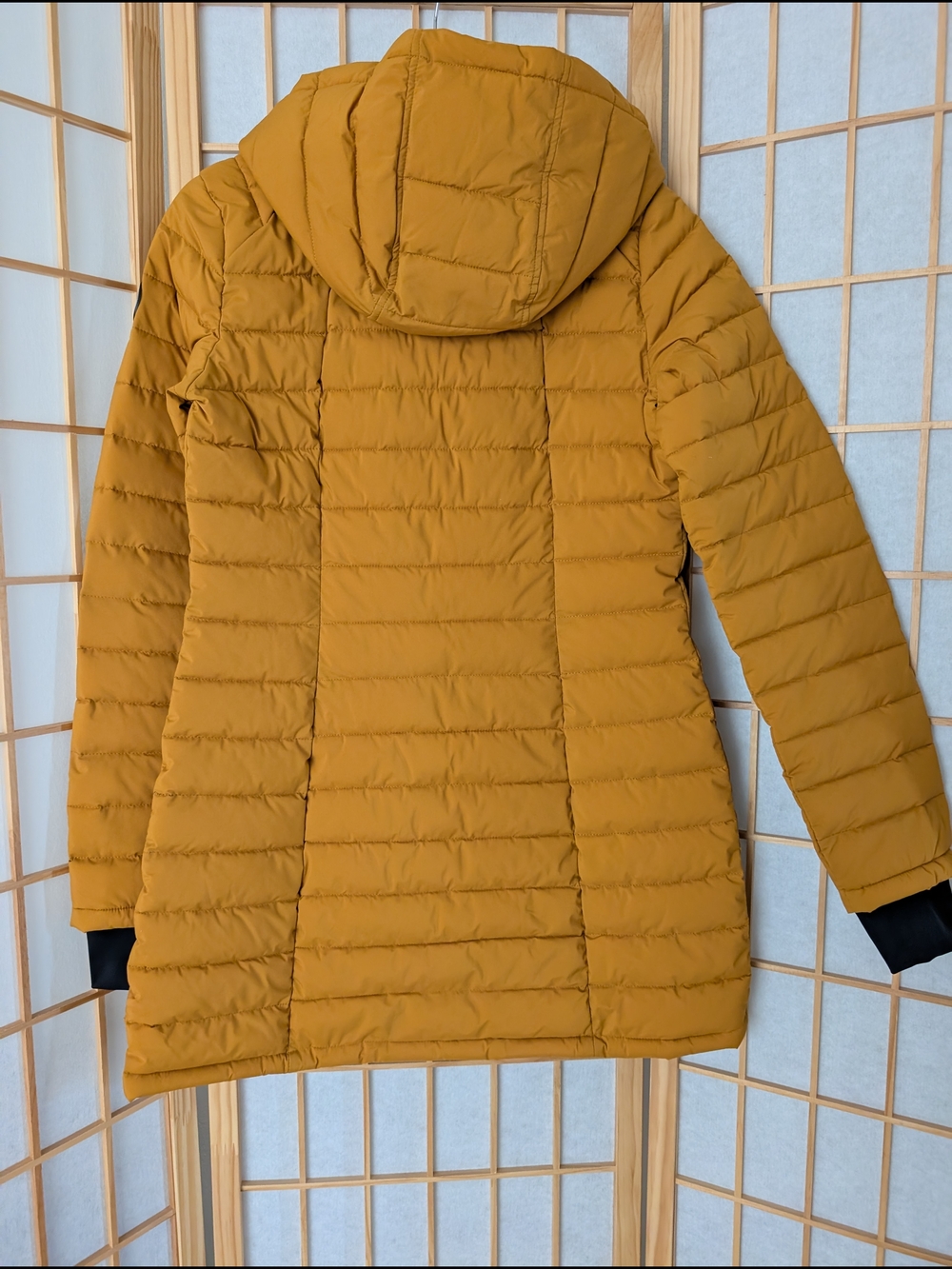 Women’s Mustard Hooded  Puffer Coat - Picture 4 of 5